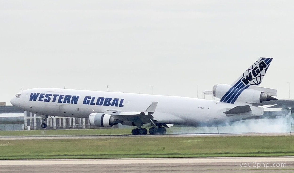  Selection of Shenzhen Bao'an International Airport Landing